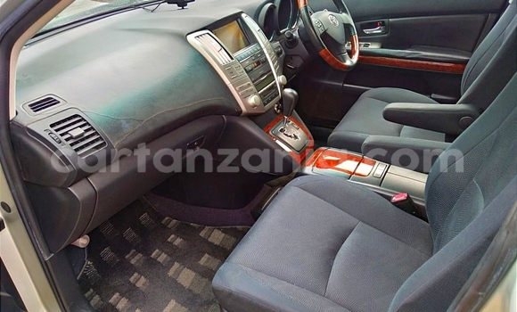 Buy New Toyota Harrier Silver Car in Dar es Salaam in Dar es Salaam Buy New Toyota Harrier Silver Car in Dar es Salaam in Dar es Salaam