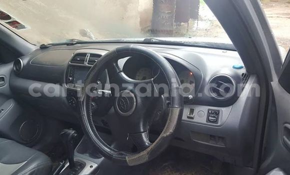Nunua Ilio tumika Toyota RAV4 Fedha Gari ndani ya Dar es Salaam nchini Dar es Salaam Nunua Ilio tumika Toyota RAV4 Fedha Gari ndani ya Dar es Salaam nchini Dar es Salaam