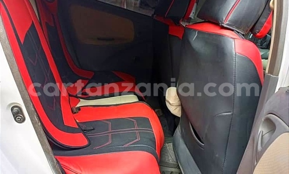 Buy Used Toyota Vitz White Car in Dar es Salaam in Dar es Salaam Buy Used Toyota Vitz White Car in Dar es Salaam in Dar es Salaam