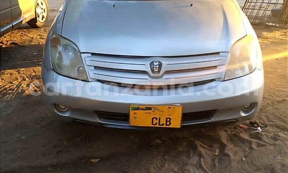 Nunua Ilio tumika Toyota IST Fedha Gari ndani ya Dar es Salaam nchini Dar es Salaam Nunua Ilio tumika Toyota IST Fedha Gari ndani ya Dar es Salaam nchini Dar es Salaam