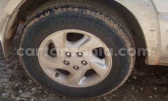 Nunua Ilio tumika Toyota RAV4 Fedha Gari ndani ya Dar es Salaam nchini Dar es Salaam Nunua Ilio tumika Toyota RAV4 Fedha Gari ndani ya Dar es Salaam nchini Dar es Salaam