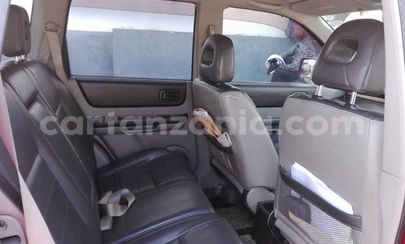 Nunua Ilio tumika Nissan X–Trail Nyekundu Gari ndani ya Dar es Salaam nchini Dar es Salaam Nunua Ilio tumika Nissan X–Trail Nyekundu Gari ndani ya Dar es Salaam nchini Dar es Salaam