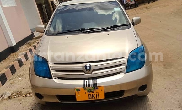 Nunua Ilio tumika Toyota IST Fedha Gari ndani ya Dar es Salaam nchini Dar es Salaam Nunua Ilio tumika Toyota IST Fedha Gari ndani ya Dar es Salaam nchini Dar es Salaam