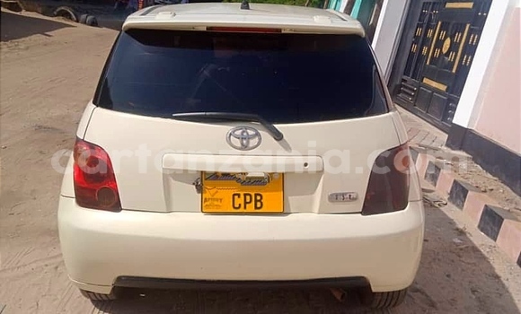 Nunua Ilio tumika Toyota IST Nyeupe Gari ndani ya Dar es Salaam nchini Dar es Salaam Nunua Ilio tumika Toyota IST Nyeupe Gari ndani ya Dar es Salaam nchini Dar es Salaam