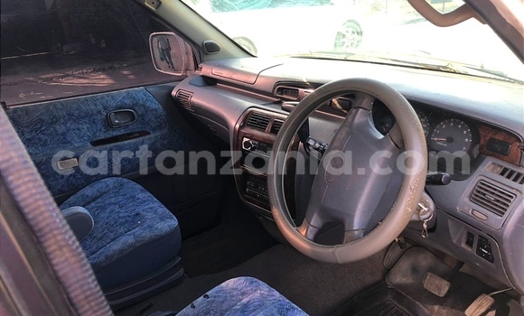 Buy Used Toyota Noah White Car in Dar es Salaam in Dar es Salaam Buy Used Toyota Noah White Car in Dar es Salaam in Dar es Salaam