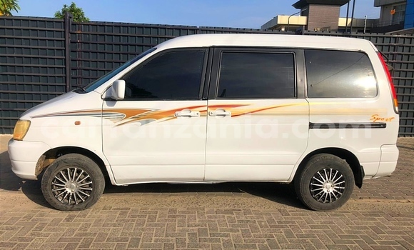 Buy Used Toyota Noah White Car in Dar es Salaam in Dar es Salaam Buy Used Toyota Noah White Car in Dar es Salaam in Dar es Salaam
