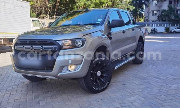 Nunua Mpya Ford Ranger (North America) Beige Gari ndani ya Dar es Salaam nchini Dar es Salaam Nunua Mpya Ford Ranger (North America) Beige Gari ndani ya Dar es Salaam nchini Dar es Salaam