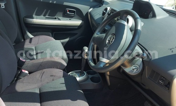 Nunua Ilio tumika Toyota IST Nyingine Gari ndani ya Dar es Salaam nchini Dar es Salaam Nunua Ilio tumika Toyota IST Nyingine Gari ndani ya Dar es Salaam nchini Dar es Salaam