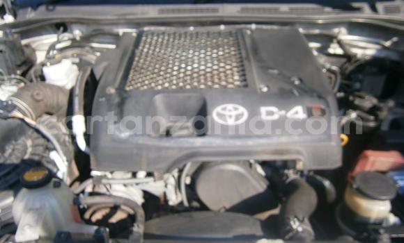 Buy Used Toyota Hilux White Car in Bagamoyo in Pwani Buy Used Toyota Hilux White Car in Bagamoyo in Pwani