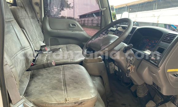 Buy Used Mitsubishi Van White Truck in Dar es Salaam in Dar es Salaam Buy Used Mitsubishi Van White Truck in Dar es Salaam in Dar es Salaam