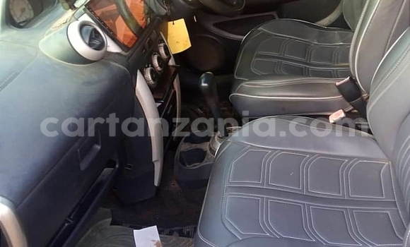 Nunua Ilio tumika Toyota IST Nyeusi Gari ndani ya Dar es Salaam nchini Dar es Salaam Nunua Ilio tumika Toyota IST Nyeusi Gari ndani ya Dar es Salaam nchini Dar es Salaam