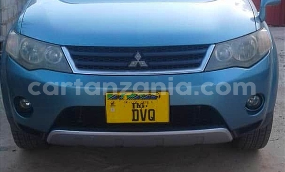 Nunua Ilio tumika Mitsubishi Outlander Bluu Gari ndani ya Dar es Salaam nchini Dar es Salaam Nunua Ilio tumika Mitsubishi Outlander Bluu Gari ndani ya Dar es Salaam nchini Dar es Salaam