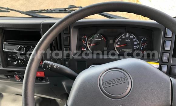Buy Used Isuzu FTR 850 White Truck in Import - Dubai in Arusha Buy Used Isuzu FTR 850 White Truck in Import - Dubai in Arusha
