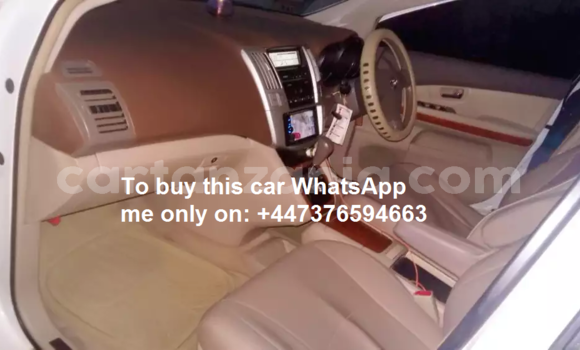 Nunua Ilio tumika Toyota Harrier Nyeupe Gari ndani ya Dar es Salaam nchini Dar es Salaam Nunua Ilio tumika Toyota Harrier Nyeupe Gari ndani ya Dar es Salaam nchini Dar es Salaam