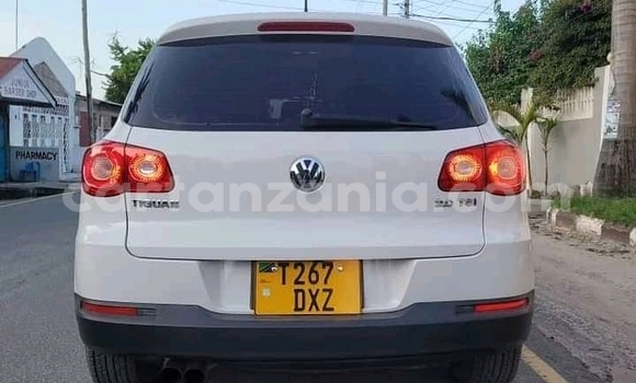Buy New Volkswagen Tiguan White Car in Ilala in Dar es Salaam Buy New Volkswagen Tiguan White Car in Ilala in Dar es Salaam