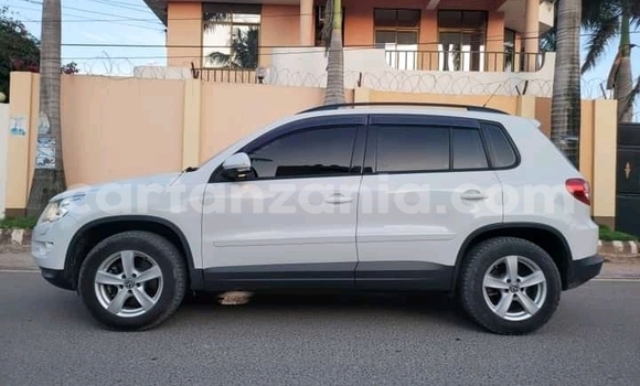 Buy New Volkswagen Tiguan White Car in Ilala in Dar es Salaam Buy New Volkswagen Tiguan White Car in Ilala in Dar es Salaam