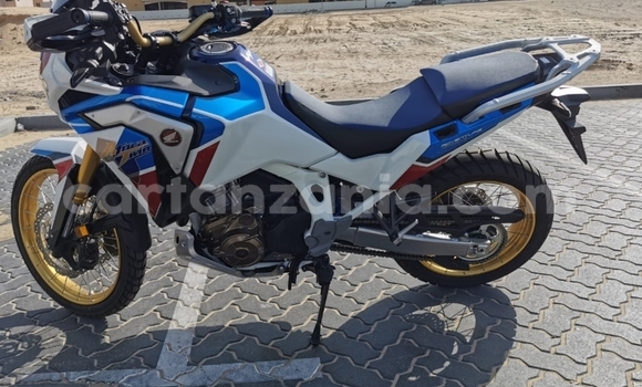 Buy Used Honda CRF White Bike in Arusha in Arusha