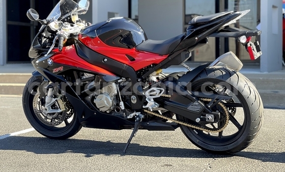 Nunua Ilio tumika BMW S 1000 Nyeusi Bike ndani ya Arusha nchini Arusha Nunua Ilio tumika BMW S 1000 Nyeusi Bike ndani ya Arusha nchini Arusha