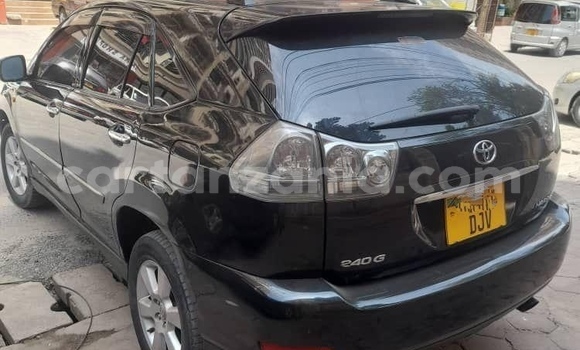 Nunua Ilio tumika Toyota Harrier Nyeusi Gari ndani ya Dar es Salaam nchini Dar es Salaam Nunua Ilio tumika Toyota Harrier Nyeusi Gari ndani ya Dar es Salaam nchini Dar es Salaam