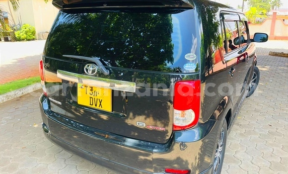 Nunua Ilio tumika Toyota Corolla Rumion Nyeusi Gari ndani ya Dar es Salaam nchini Dar es Salaam Nunua Ilio tumika Toyota Corolla Rumion Nyeusi Gari ndani ya Dar es Salaam nchini Dar es Salaam