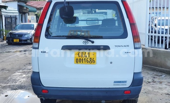 Buy New Toyota Town Ace White Car in Dar es Salaam in Dar es Salaam Buy New Toyota Town Ace White Car in Dar es Salaam in Dar es Salaam