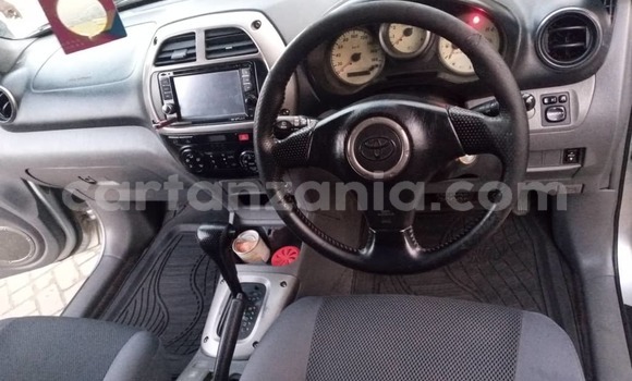 Nunua Ilio tumika Toyota RAV4 Fedha Gari ndani ya Dar es Salaam nchini Dar es Salaam Nunua Ilio tumika Toyota RAV4 Fedha Gari ndani ya Dar es Salaam nchini Dar es Salaam