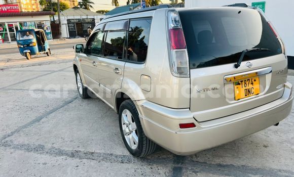 Nunua Ilio tumika Nissan X–Trail Fedha Gari ndani ya Dar es Salaam nchini Dar es Salaam Nunua Ilio tumika Nissan X–Trail Fedha Gari ndani ya Dar es Salaam nchini Dar es Salaam