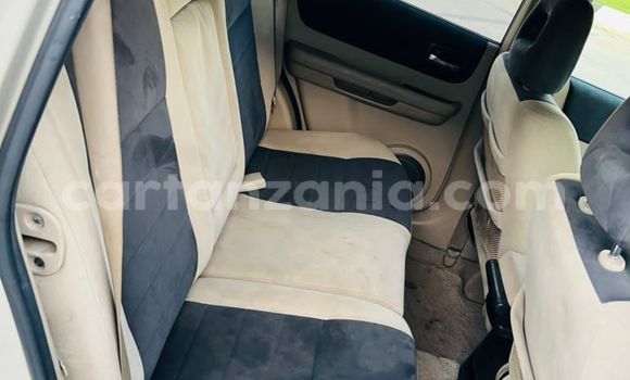 Nunua Ilio tumika Nissan X–Trail Fedha Gari ndani ya Dar es Salaam nchini Dar es Salaam Nunua Ilio tumika Nissan X–Trail Fedha Gari ndani ya Dar es Salaam nchini Dar es Salaam