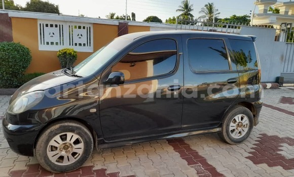 Buy Used Toyota FunCargo Black Car in Dar es Salaam in Dar es Salaam Buy Used Toyota FunCargo Black Car in Dar es Salaam in Dar es Salaam