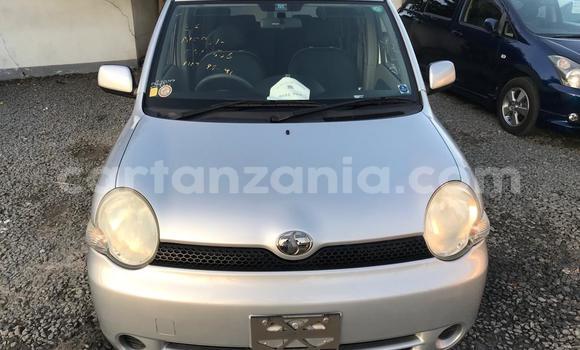 Nunua Mpya Toyota Sienta Fedha Gari ndani ya Dar es Salaam nchini Dar es Salaam
