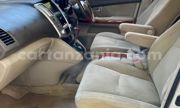 Nunua Ilio tumika Toyota Harrier Nyeupe Gari ndani ya Dar es Salaam nchini Dar es Salaam Nunua Ilio tumika Toyota Harrier Nyeupe Gari ndani ya Dar es Salaam nchini Dar es Salaam