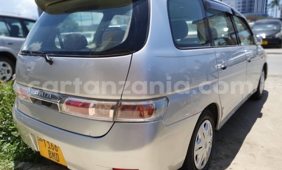 Buy Used Toyota Gaia Silver Car in Dar es Salaam in Dar es Salaam