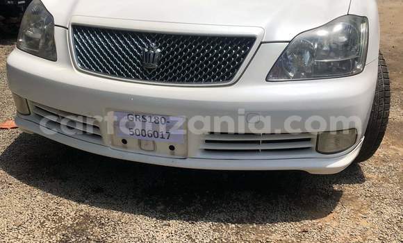 Buy New Toyota Crown White Car in Dar es Salaam in Dar es Salaam Buy New Toyota Crown White Car in Dar es Salaam in Dar es Salaam
