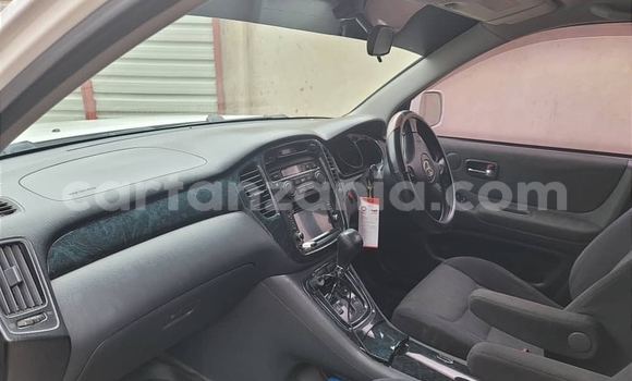 Buy Used Toyota Kruger White Car in Dar es Salaam in Dar es Salaam Buy Used Toyota Kruger White Car in Dar es Salaam in Dar es Salaam