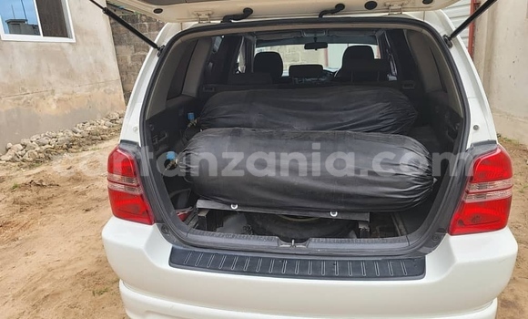 Buy Used Toyota Kruger White Car in Dar es Salaam in Dar es Salaam Buy Used Toyota Kruger White Car in Dar es Salaam in Dar es Salaam