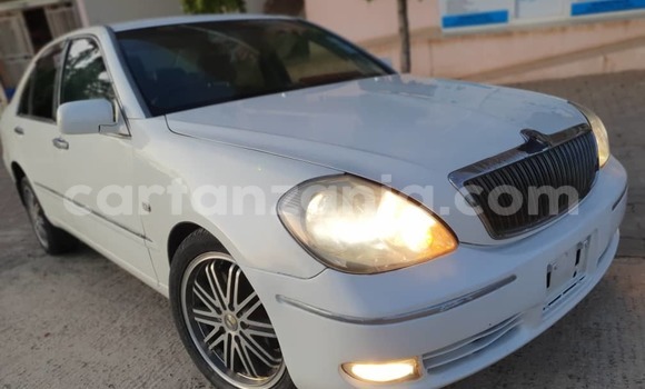 Buy Used Toyota Brevis White Car in Dar es Salaam in Dar es Salaam Buy Used Toyota Brevis White Car in Dar es Salaam in Dar es Salaam