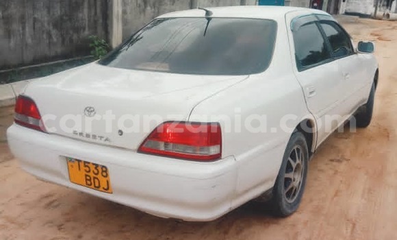 Nunua Ilio tumika Toyota Cresta Nyeupe Gari ndani ya Dar es Salaam nchini Dar es Salaam Nunua Ilio tumika Toyota Cresta Nyeupe Gari ndani ya Dar es Salaam nchini Dar es Salaam