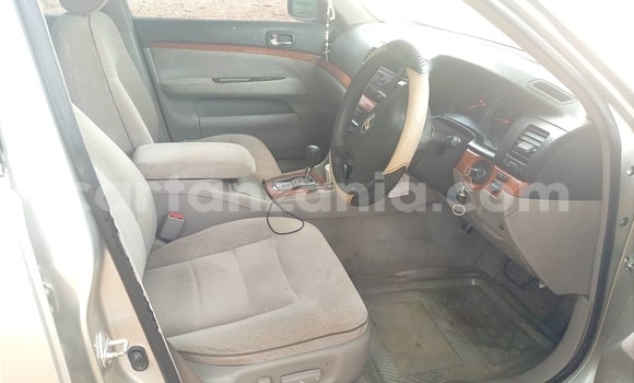 Buy Used Toyota Mark II Silver Car in Dar es Salaam in Dar es Salaam Buy Used Toyota Mark II Silver Car in Dar es Salaam in Dar es Salaam