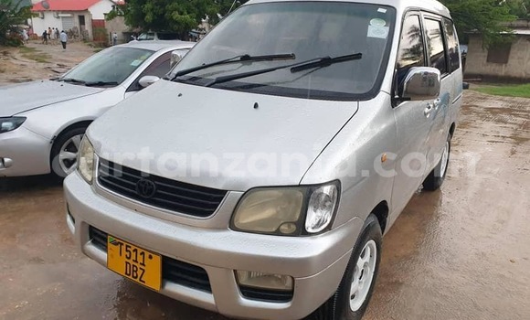 Buy Used Toyota Noah Silver Car in Dar es Salaam in Dar es Salaam