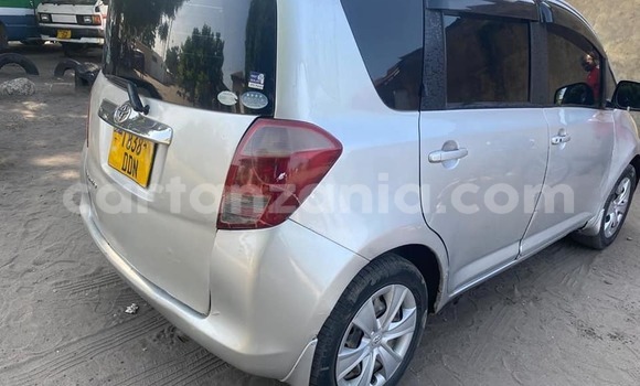 Buy Used Toyota Ractis Silver Car in Dar es Salaam in Dar es Salaam