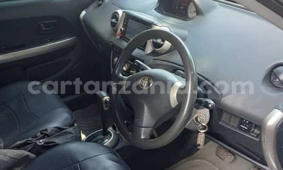 Buy Used Toyota IST Silver Car in Dar es Salaam in Dar es Salaam Buy Used Toyota IST Silver Car in Dar es Salaam in Dar es Salaam