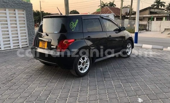 Buy Used Toyota IST Black Car in Dar es Salaam in Dar es Salaam
