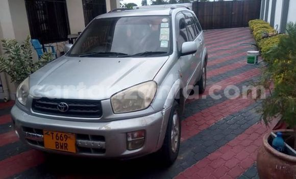 Buy Import Toyota RAV4 Silver Car in Dar es Salaam in Dar es Salaam Buy Import Toyota RAV4 Silver Car in Dar es Salaam in Dar es Salaam