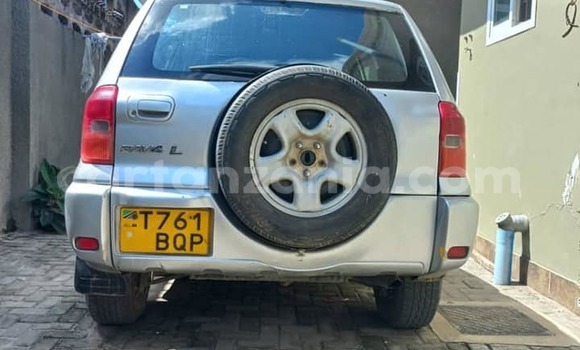 Nunua Ilio tumika Toyota RAV4 Fedha Gari ndani ya Dar es Salaam nchini Dar es Salaam Nunua Ilio tumika Toyota RAV4 Fedha Gari ndani ya Dar es Salaam nchini Dar es Salaam