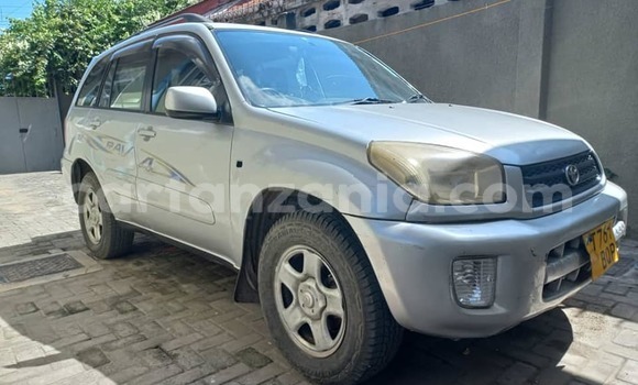 Nunua Ilio tumika Toyota RAV4 Fedha Gari ndani ya Dar es Salaam nchini Dar es Salaam Nunua Ilio tumika Toyota RAV4 Fedha Gari ndani ya Dar es Salaam nchini Dar es Salaam
