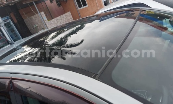 Nunua Ilio tumika Nissan Dualis Fedha Gari ndani ya Dar es Salaam nchini Dar es Salaam Nunua Ilio tumika Nissan Dualis Fedha Gari ndani ya Dar es Salaam nchini Dar es Salaam