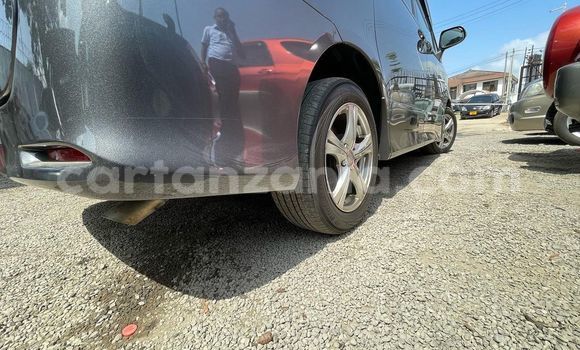 Buy New Toyota Noah Beige Car in Dar es Salaam in Dar es Salaam Buy New Toyota Noah Beige Car in Dar es Salaam in Dar es Salaam