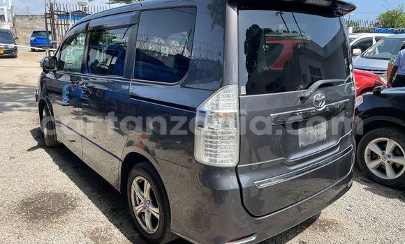 Buy New Toyota Noah Beige Car in Dar es Salaam in Dar es Salaam Buy New Toyota Noah Beige Car in Dar es Salaam in Dar es Salaam