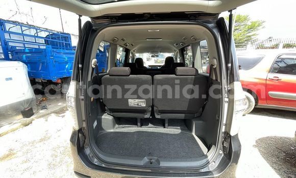Buy New Toyota Noah Beige Car in Dar es Salaam in Dar es Salaam Buy New Toyota Noah Beige Car in Dar es Salaam in Dar es Salaam