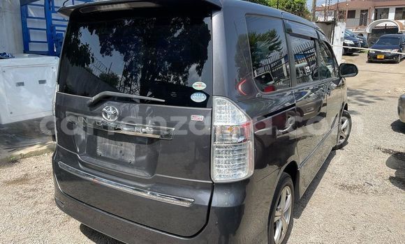 Buy New Toyota Noah Beige Car in Dar es Salaam in Dar es Salaam Buy New Toyota Noah Beige Car in Dar es Salaam in Dar es Salaam